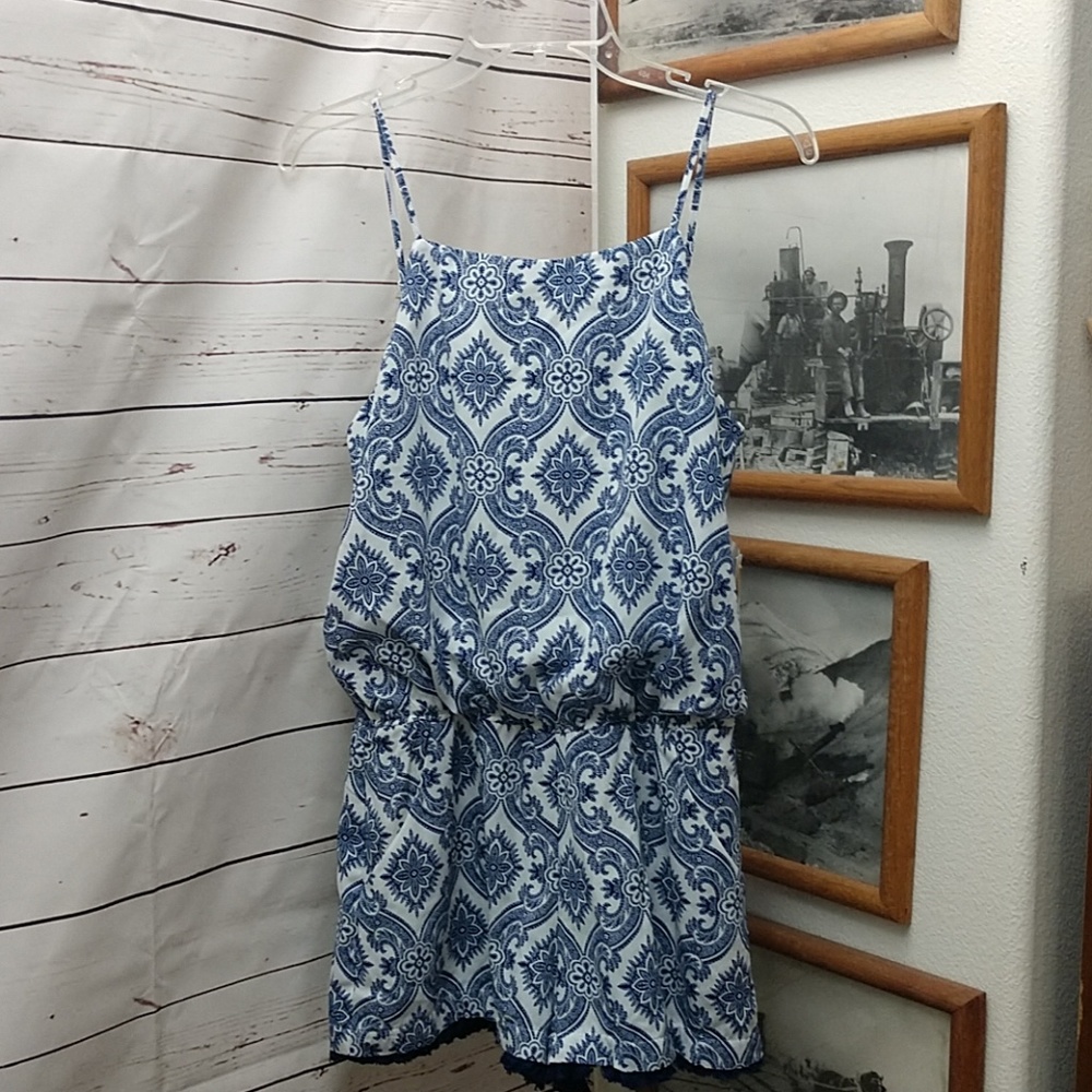 2 piece Premier Amour romper/ flip flops NWT